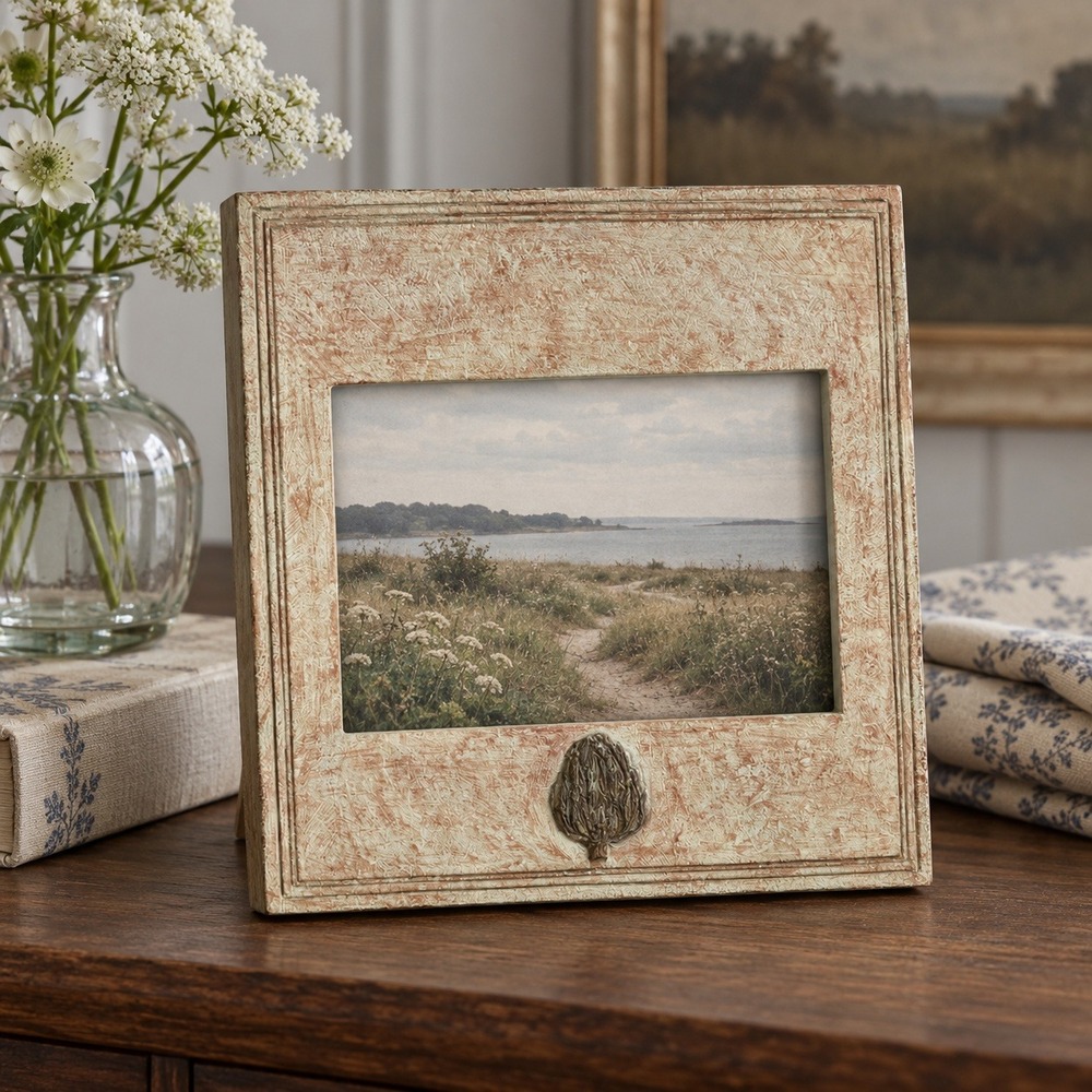 Vintage Distressed Resin Picture Frame, 5x3 Opening, Cottage Console Decor
